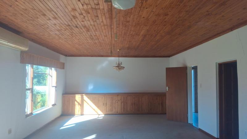 To Let 4 Bedroom Property for Rent in Meyerhof Free State